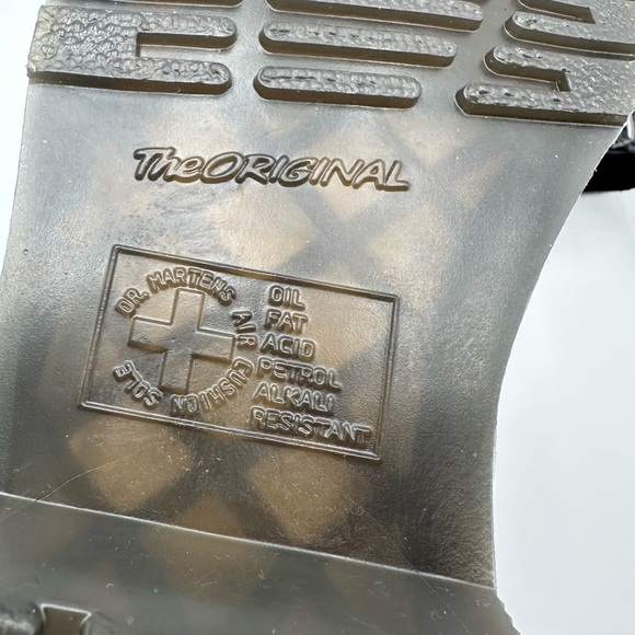 NEW Dr. Martens Jaimes Buckle Chelsea Unisex Boot Black Smooth Sz 6W/5M - Picture 6 of 12